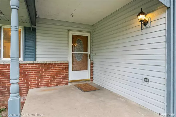 Howell, MI 48843,2850 PARDEE Road