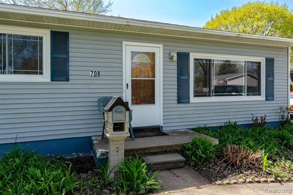 Durand, MI 48429,708 S GOMAS Court