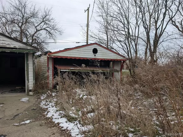 Hamtramck, MI 48212,1984 DEARING Street