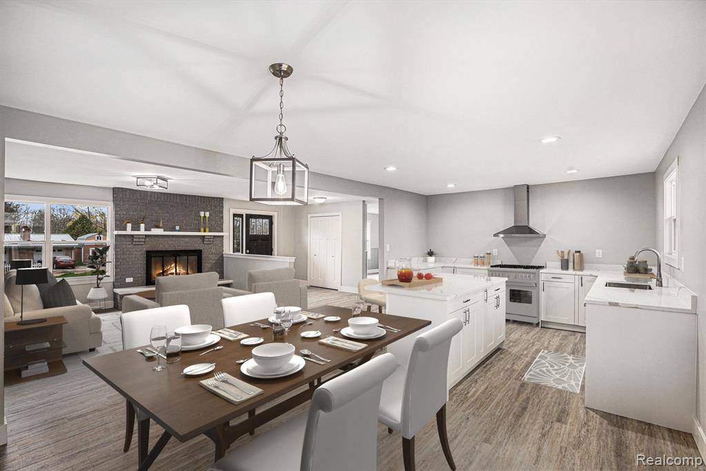 Columbiaville, MI 48421,785 MAPLE Drive
