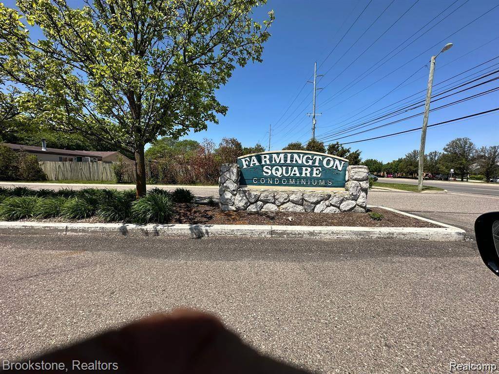 31993 W 12 MILE Road, Farmington Hills, MI 48334