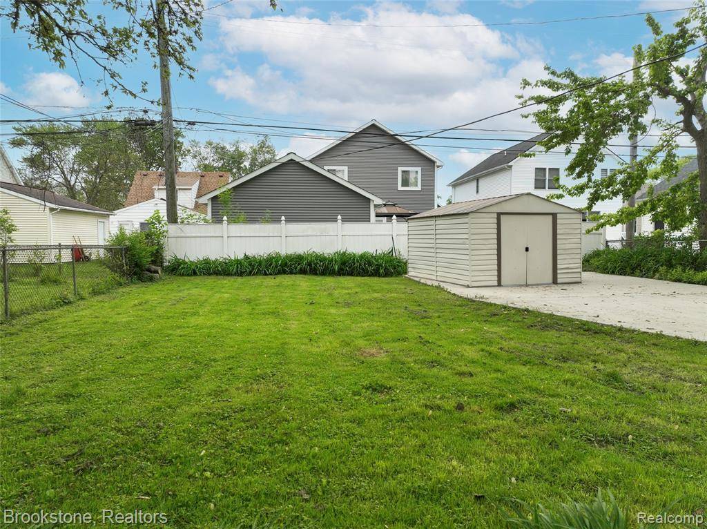 Berkley, MI 48072,3261 GRIFFITH Avenue