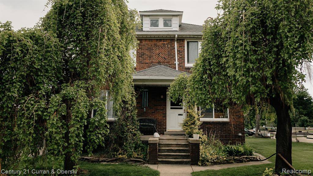 15261 DEMEAN Avenue, Allen Park, MI 48101