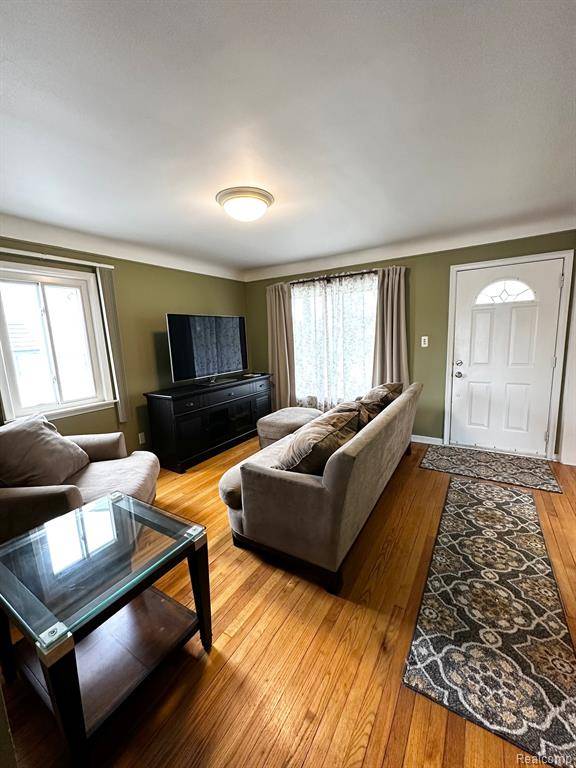 Berkley, MI 48072,1782 TYLER Avenue