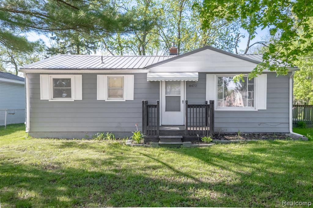 4472 MARLBOROUGH Drive, Flint, MI 48506