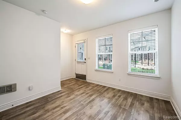 Brighton, MI 48116,587 ANNE Avenue