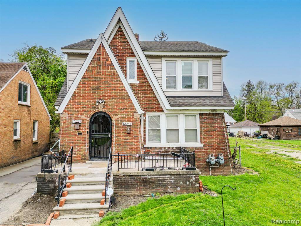 Detroit, MI 48227,12737 SAINT MARYS Street