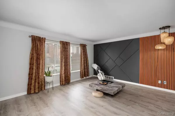 Detroit, MI 48205,19209 Reno Street