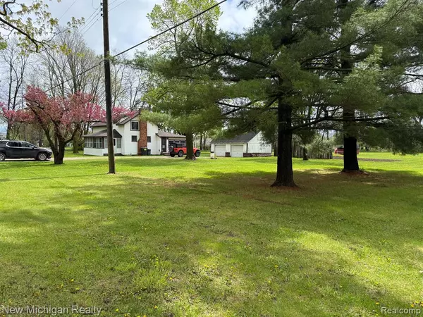 Fenton, MI 48430,1544 ROSE CENTER Road
