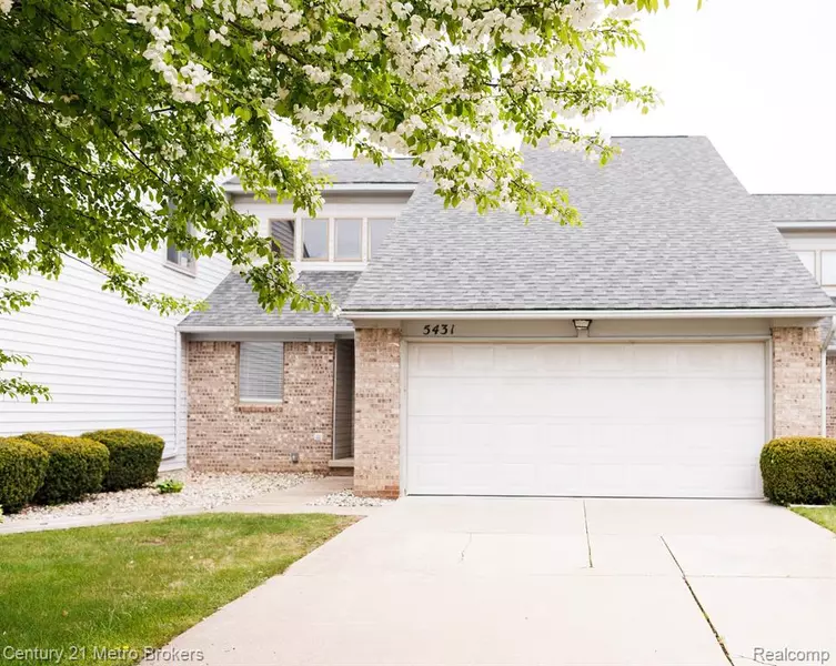 5431 COUNTRY CLUB Lane, Grand Blanc, MI 48439