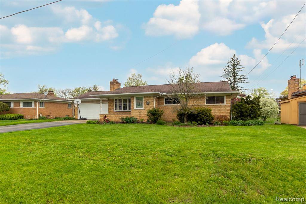 Waterford, MI 48329,3928 Embarcadero Street