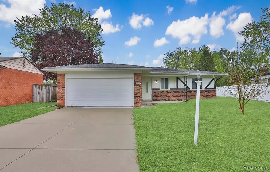 2874 SAMUEL Drive, Troy, MI 48083