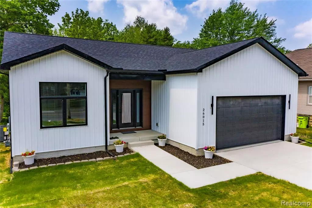 Flat Rock, MI 48134,26015 E HURON RIVER Drive