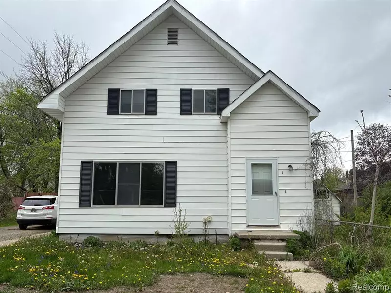 5 PARK Street, Oxford, MI 48371