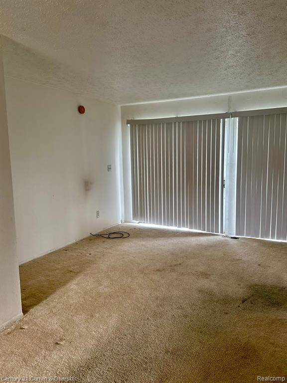 Pontiac, MI 48340,1349 CHERRYLAWN Drive