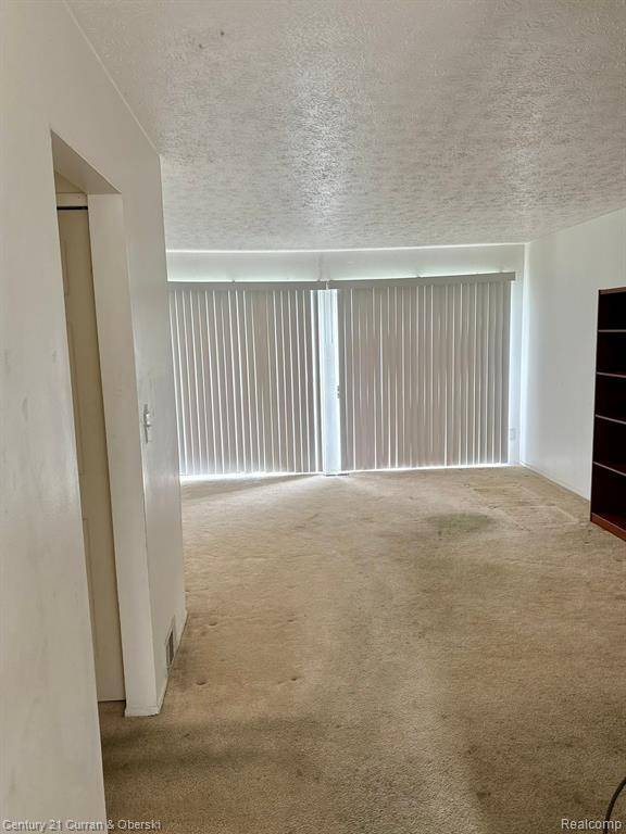 Pontiac, MI 48340,1349 CHERRYLAWN Drive