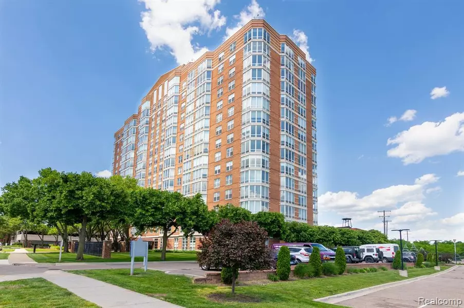 250 E HARBORTOWN, Unit 1409 Drive, Detroit, MI 48207