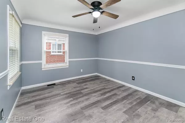 Lincoln Park, MI 48146,1925 HANFORD Avenue