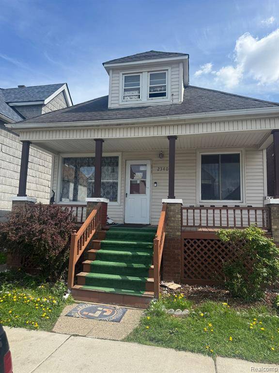 2340 COMMOR Street, Hamtramck, MI 48212