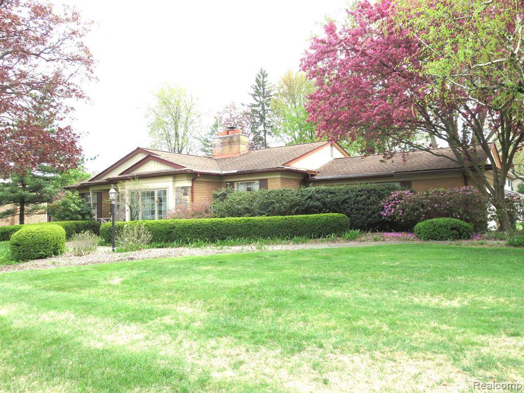 Bloomfield Hills, MI 48301,5539 RAVEN Road