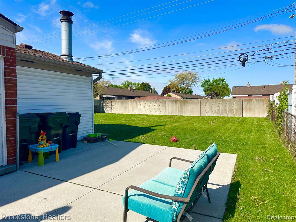 Sterling Heights, MI 48313,41371 HAMILTON Drive