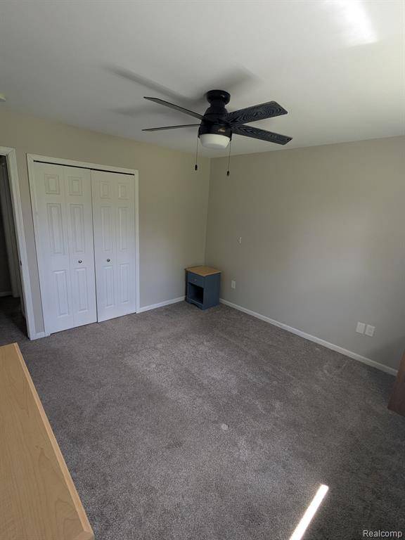 Lapeer, MI 48446,631 S ELM Street