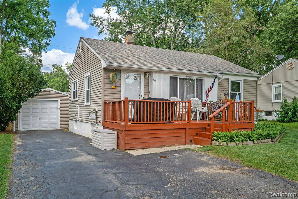 279 HIGHGATE Avenue, Waterford, MI 48327