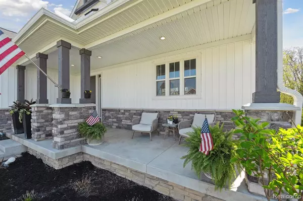 Linden, MI 48451,14097 TUPPER LAKE Way