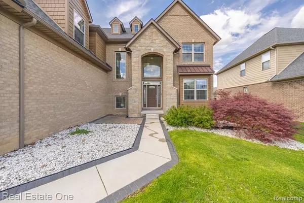 Novi, MI 48377,41829 STEINBECK