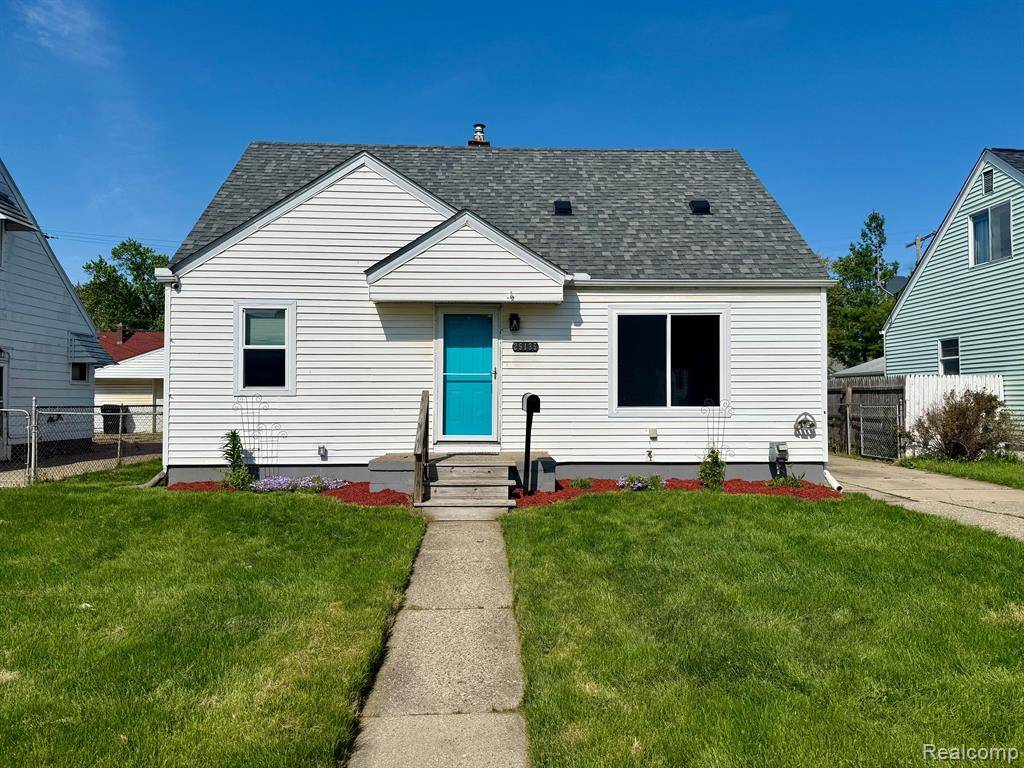 25135 BUICK Street, Roseville, MI 48066