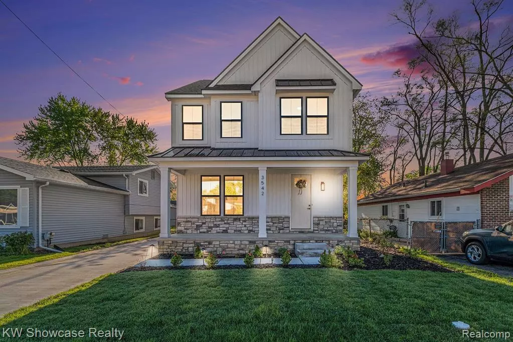 Berkley, MI 48072,3542 ROYAL Avenue