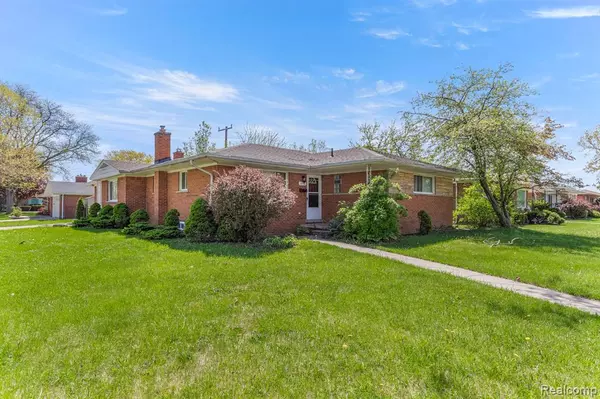 Dearborn Heights, MI 48127,6240 SHADOWLAWN Street