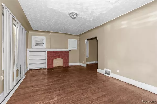 Detroit, MI 48235,16250 SNOWDEN Street