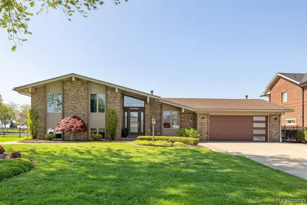 34052 Lotties Drive, Chesterfield, MI 48047