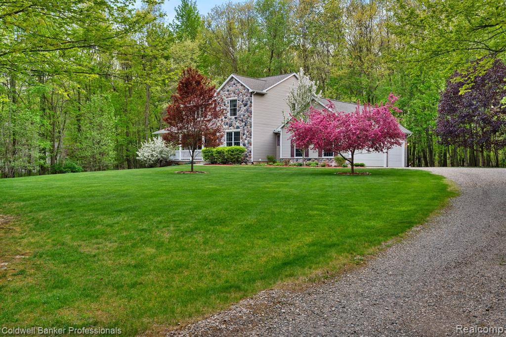 Leonard, MI 48367,3135 WALNUT Hills