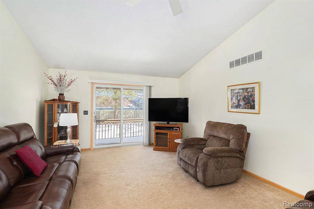 Swartz Creek, MI 48473,9098 LUEA Lane