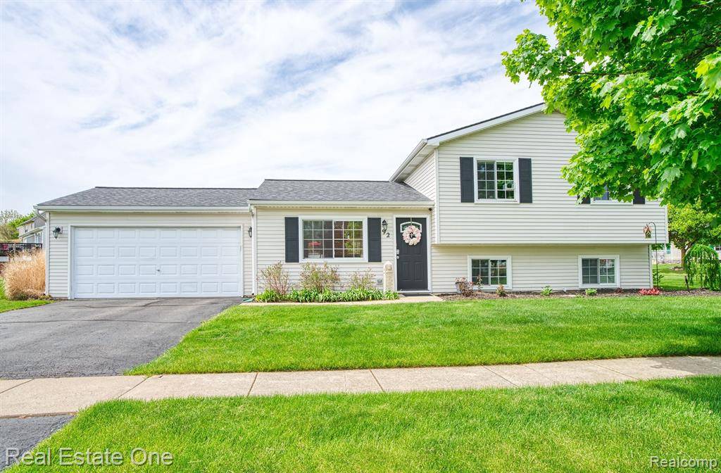Pinckney, MI 48169,92 TURTLE Trace