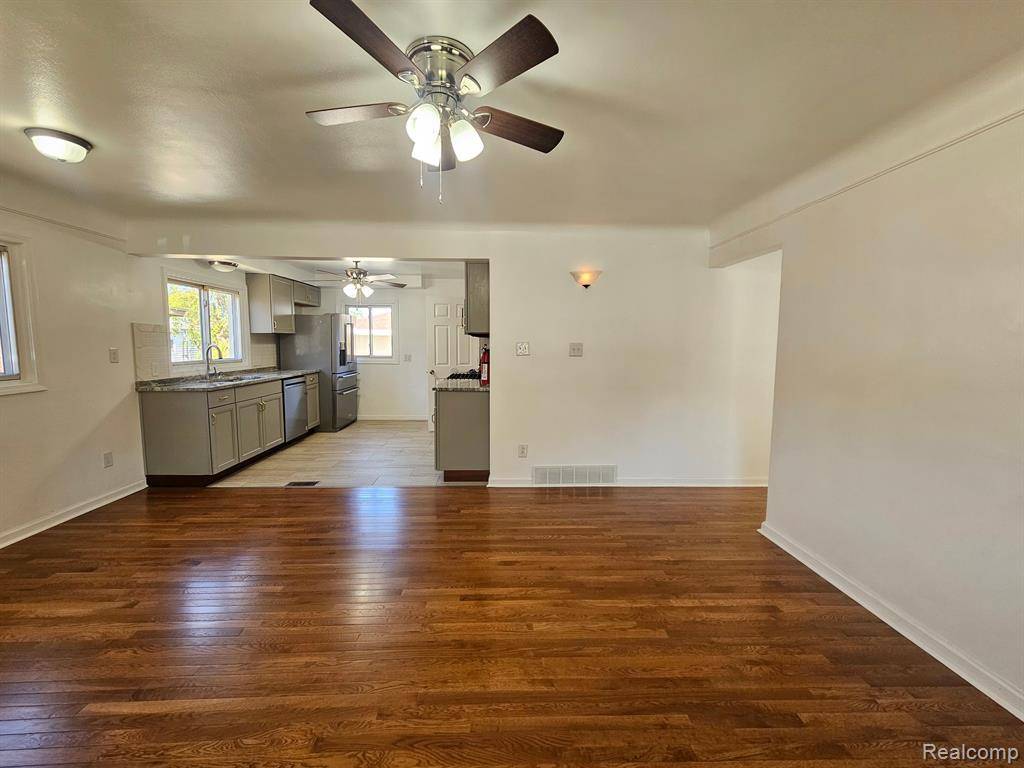 Wyandotte, MI 48192,4055 17TH Street