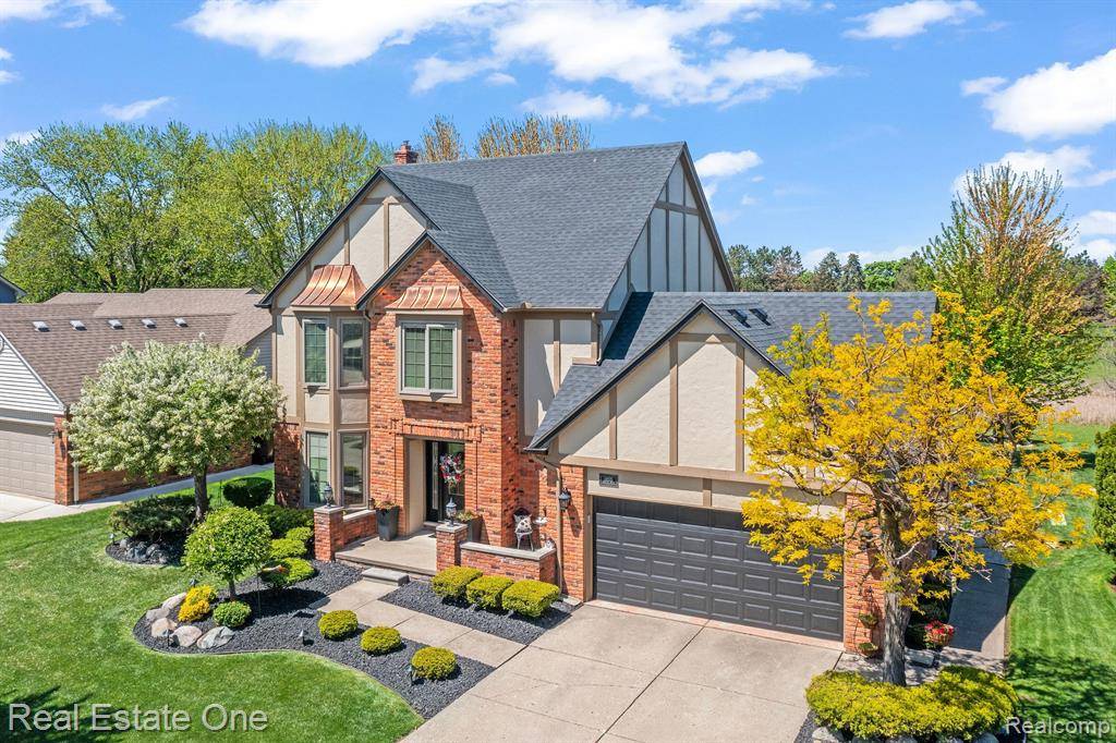 14935 CROFTON Drive, Shelby Twp, MI 48315