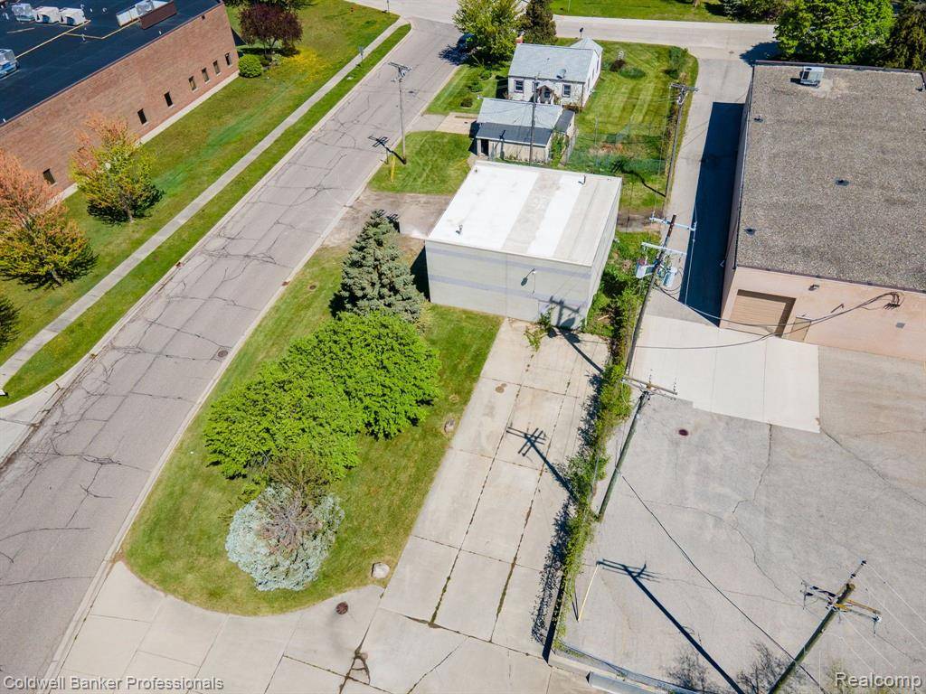 Troy, MI 48098,1816 Larchwood
