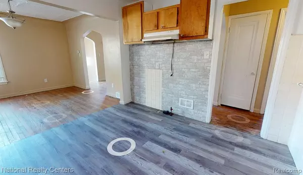 Detroit, MI 48205,15044 YOUNG Street