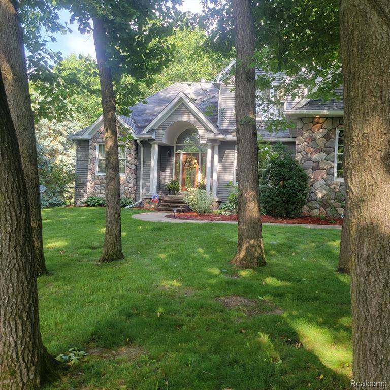 Metamora, MI 48455,3217 AUTUMN VIEW Lane
