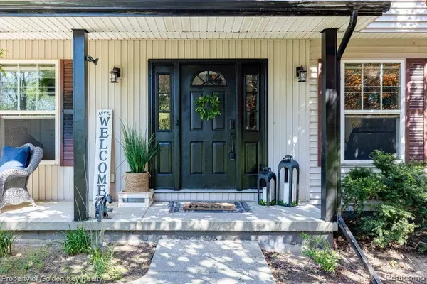 South Lyon, MI 48178,9849 MARSHALL Road