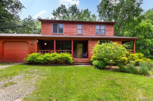 3168 FARMBROOK Lane, Metamora, MI 48455