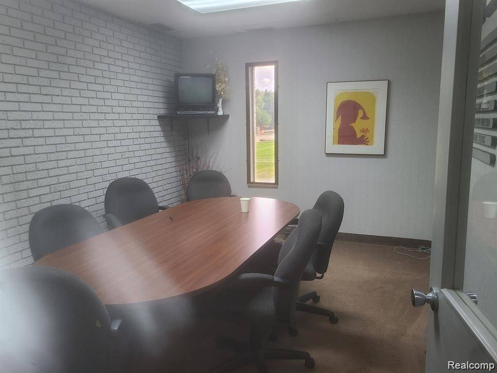 Farmington Hills, MI 48335,23943 INDUSTRIAL PARK Drive