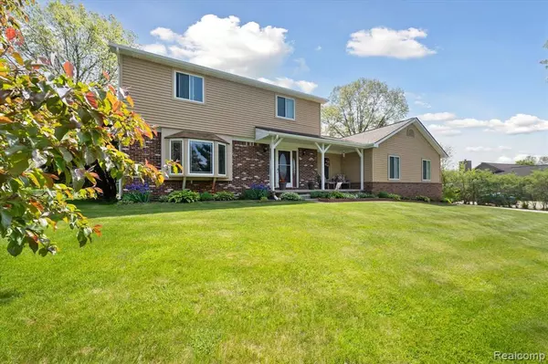 Highland, MI,4024 STRATHCONA