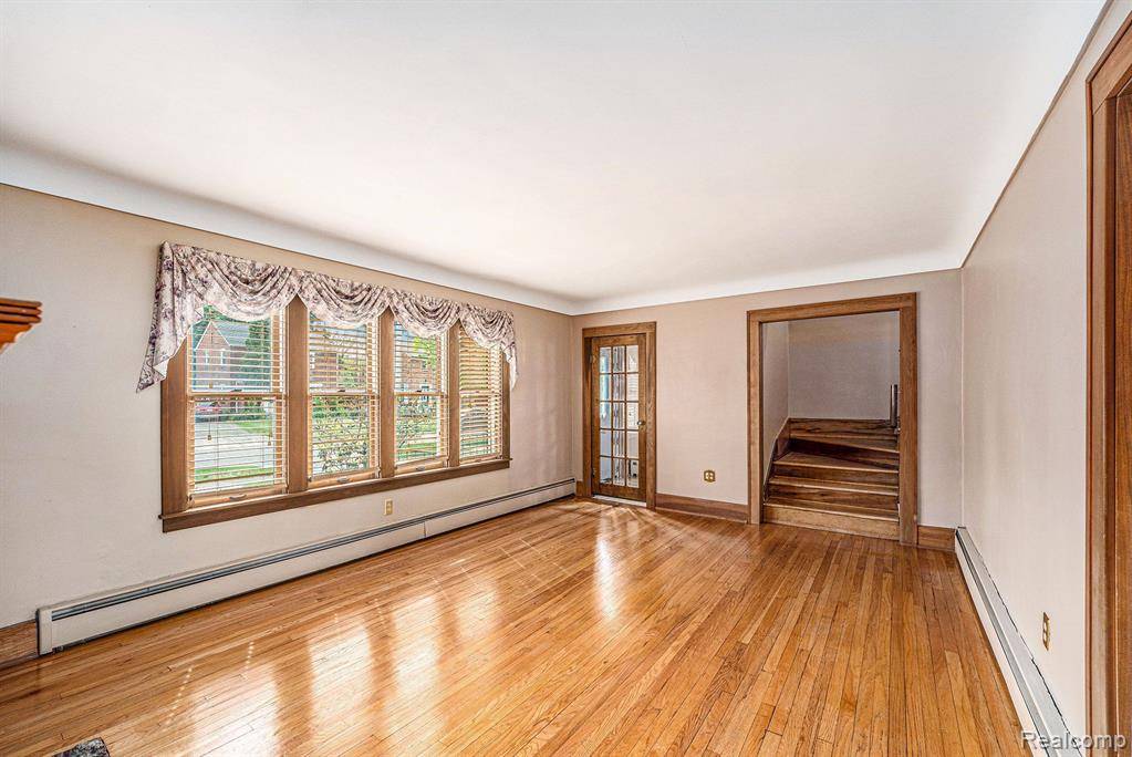 Pontiac, MI 48341,482 W IROQUOIS Road