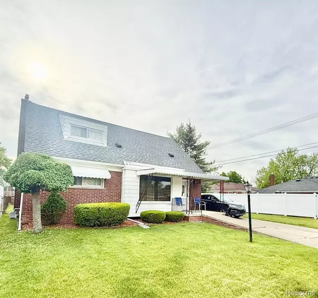 9222 FOX Avenue, Allen Park, MI 48101