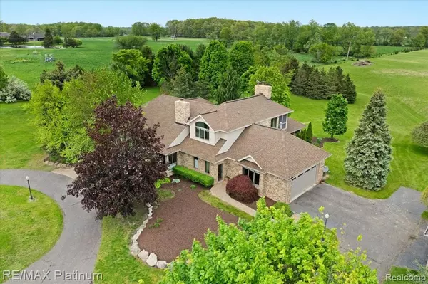 Fenton, MI 48430,5226 Pleasant Hill Drive