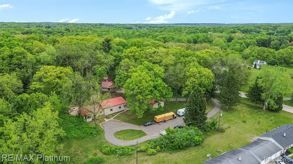 11095 HIBNER ROAD, Hartland, MI 48353